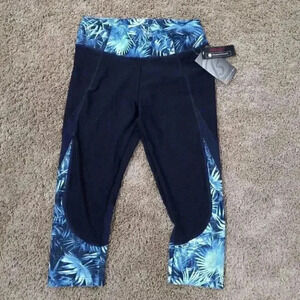 Bally Total Fitness Ankle Leggings